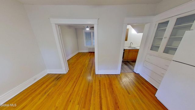 568 Park Avenue Apt 1, Albany, NY 12208