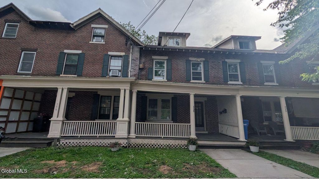 568 Park Avenue Apt 1, Albany, NY 12208