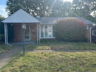 323 Livingston Road, West Mifflin, PA 15122