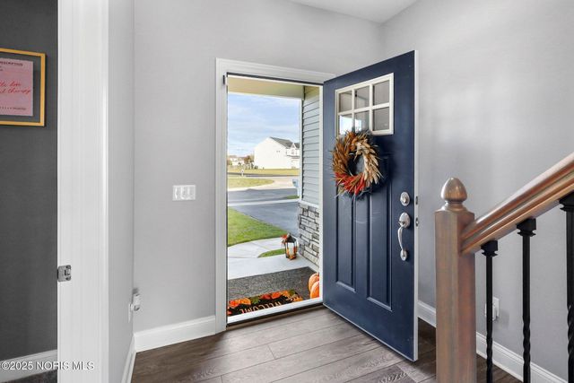 11037 Bay Trace Drive, Perrysburg, OH 43551