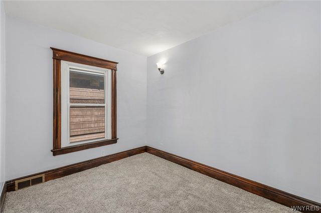49 Brewster Street, Buffalo, NY 14214