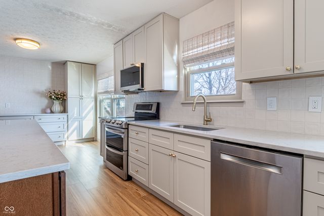 12519 Trester Lane, Fishers, IN 46038