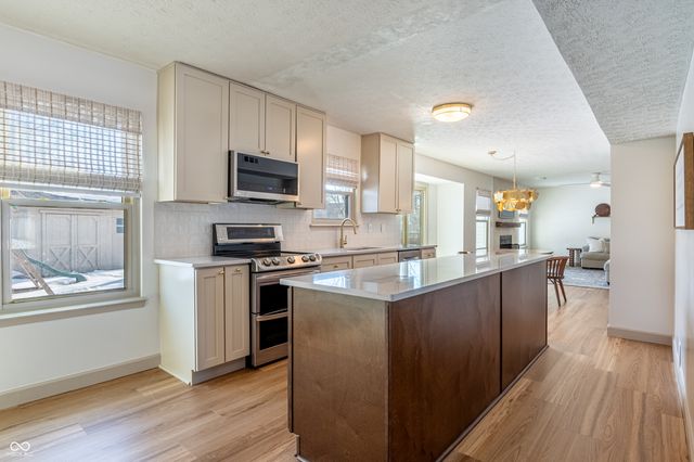 12519 Trester Lane, Fishers, IN 46038