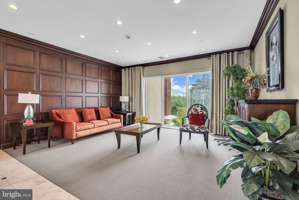 2360 ROUTE 33 #301, ROBBINSVILLE, NJ 08691 — photo 2