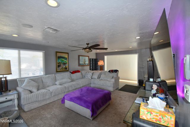 2301 Cal Lane, Gardnerville, NV 89410