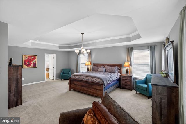 100 MARISA LN, Gilbertsville, PA 19525
