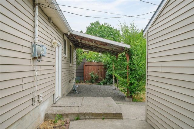 1720 E Francis Ave, Spokane, WA 99208