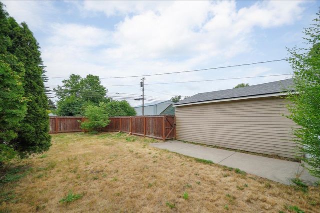 1720 E Francis Ave, Spokane, WA 99208