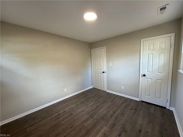 3709 Bosun DR, Chesapeake, VA 23321