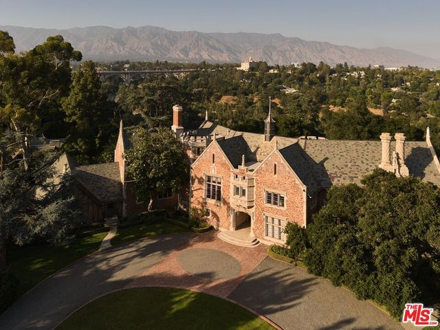 380 S San Rafael Avenue, Pasadena, CA 91105