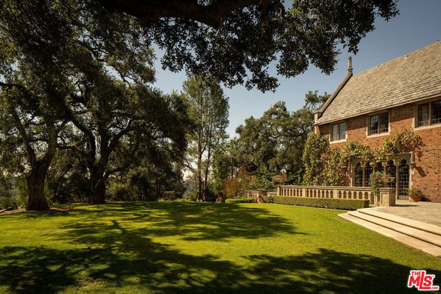 380 S San Rafael Avenue, Pasadena, CA 91105