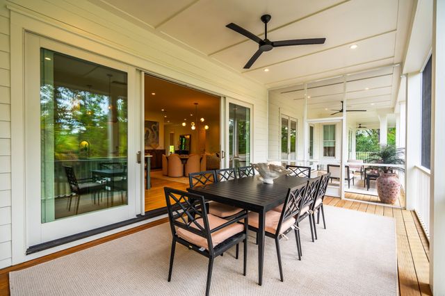 260 Island Park Dr, Charleston, SC 29492