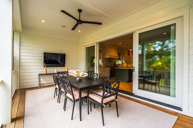 260 Island Park Dr, Charleston, SC 29492