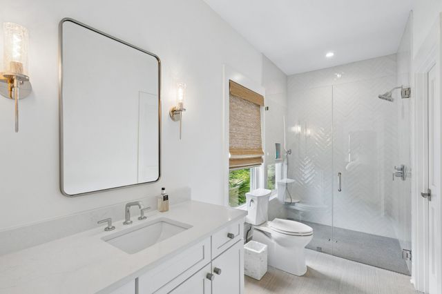 260 Island Park Dr, Charleston, SC 29492