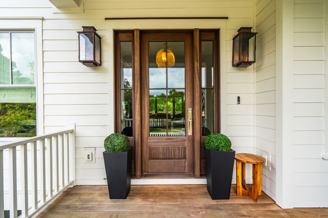 260 Island Park Dr, Charleston, SC 29492