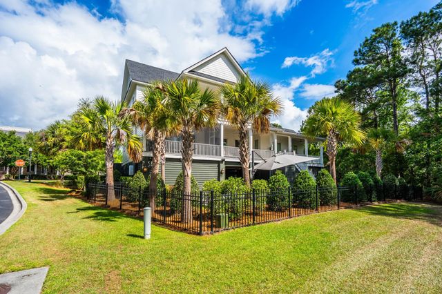260 Island Park Dr, Charleston, SC 29492