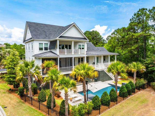 260 Island Park Dr, Charleston, SC 29492