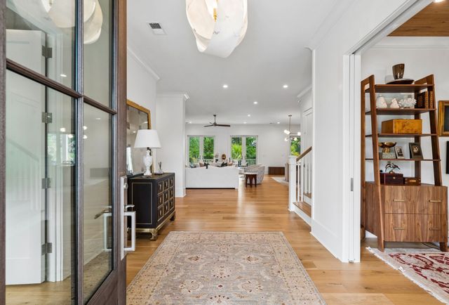 260 Island Park Dr, Charleston, SC 29492