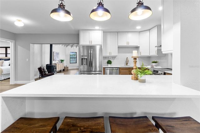 2554 68TH AVENUE S, St Petersburg, FL 33712