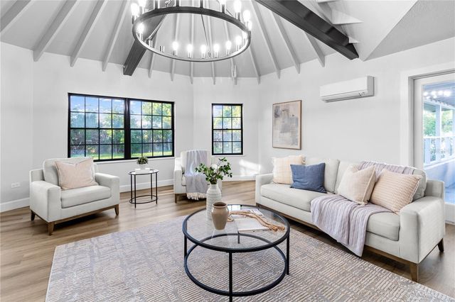 2554 68TH AVENUE S, St Petersburg, FL 33712