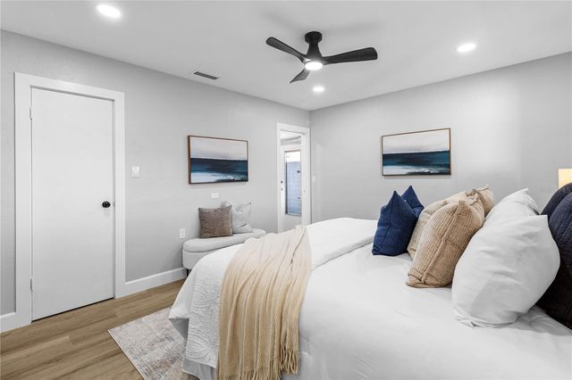 2554 68TH AVENUE S, St Petersburg, FL 33712