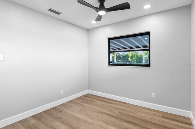 2554 68TH AVENUE S, St Petersburg, FL 33712