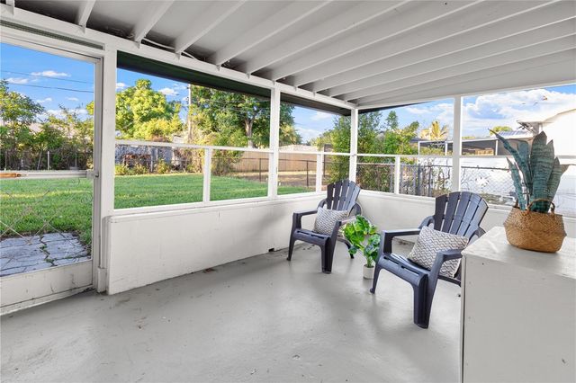 2554 68TH AVENUE S, St Petersburg, FL 33712