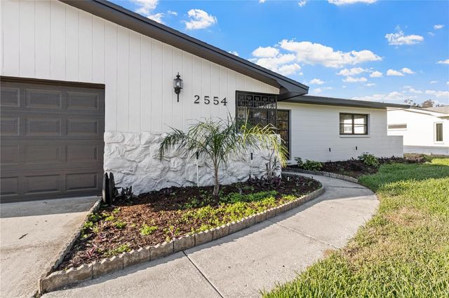 2554 68TH AVENUE S, St Petersburg, FL 33712