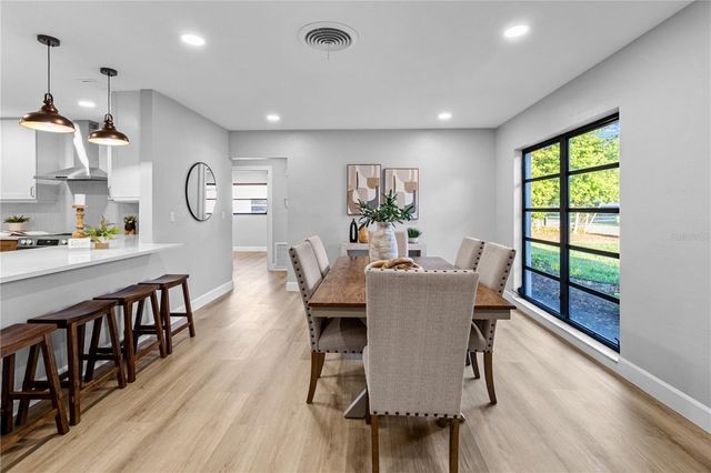 2554 68TH AVENUE S, St Petersburg, FL 33712