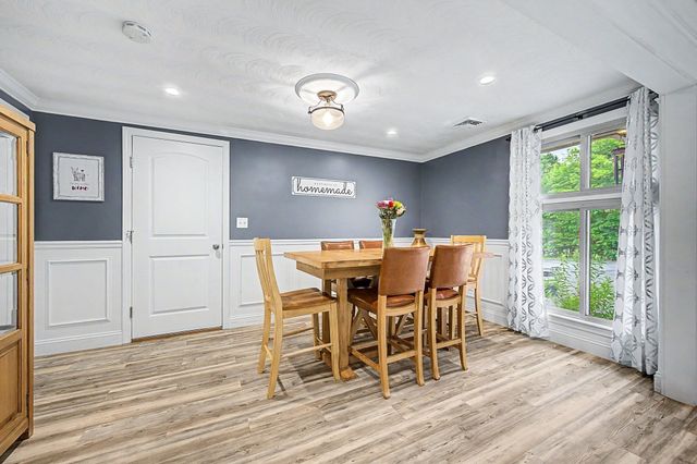 9 Joseph Rd, Framingham, MA 01701