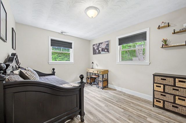 9 Joseph Rd, Framingham, MA 01701