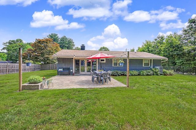 9 Joseph Rd, Framingham, MA 01701
