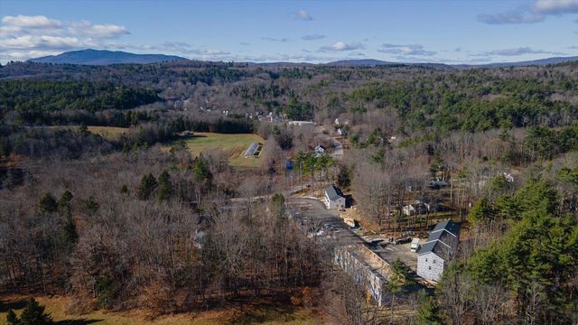 25 Lucy Lane, Peterborough, NH 03458