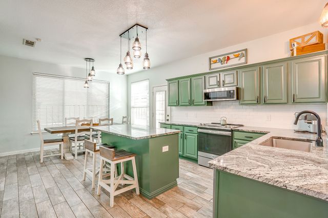 4812 Parkmount Drive, Fort Worth, TX 76137