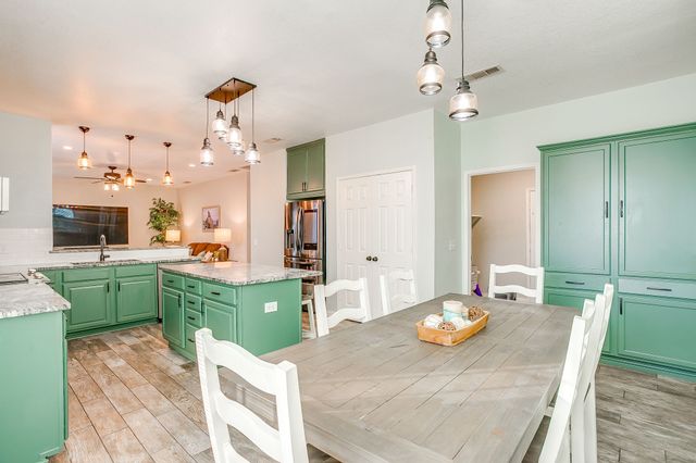 4812 Parkmount Drive, Fort Worth, TX 76137