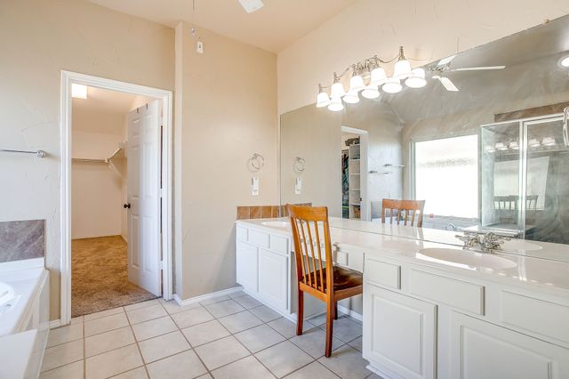 4812 Parkmount Drive, Fort Worth, TX 76137