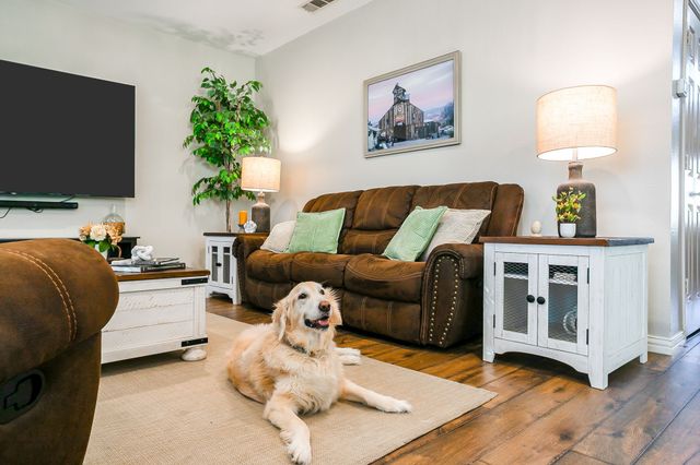 4812 Parkmount Drive, Fort Worth, TX 76137