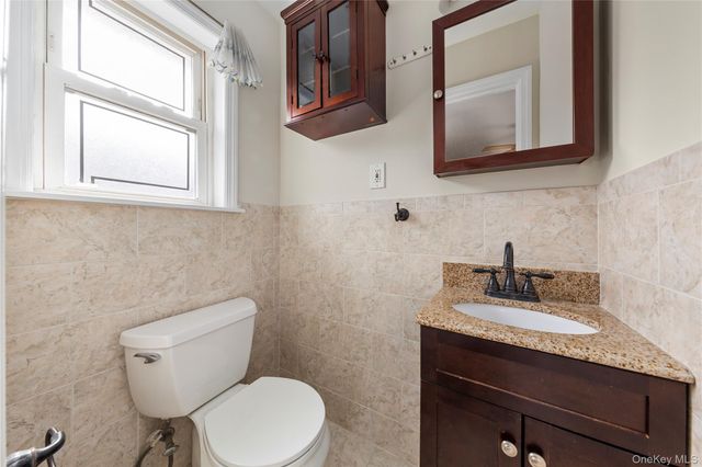 2615 Clearview Expressway, Bayside, NY 11360