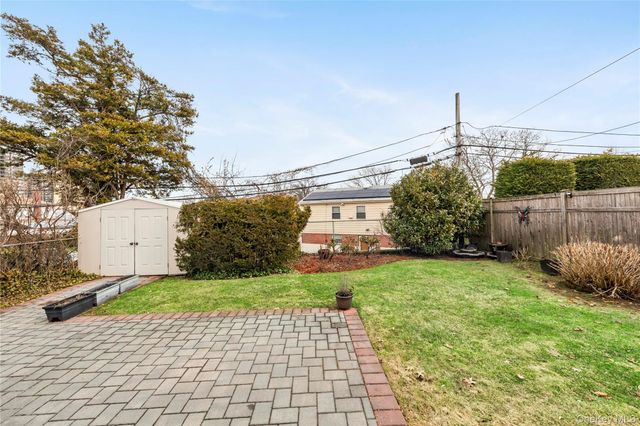 2615 Clearview Expressway, Bayside, NY 11360