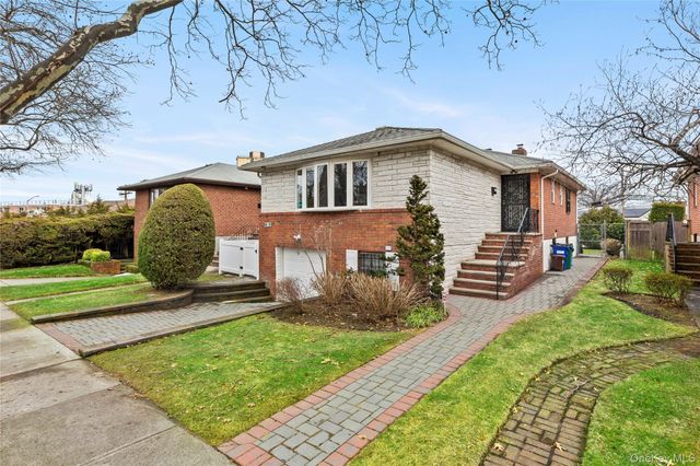 2615 Clearview Expressway, Bayside, NY 11360