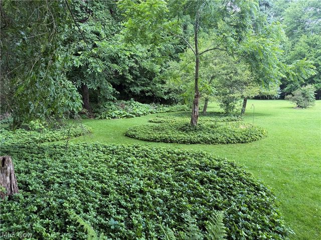 8094 Rolling Brook Road, Northfield, OH 44067