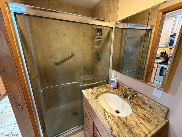 8094 Rolling Brook Road, Northfield, OH 44067