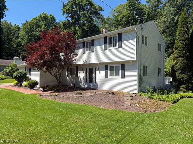 8094 Rolling Brook Road, Northfield, OH 44067