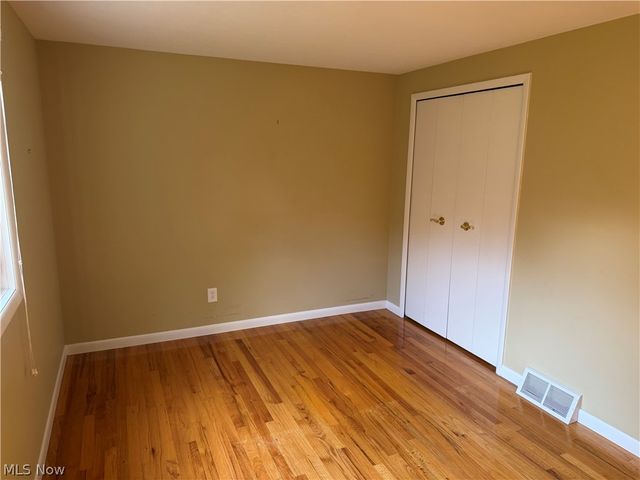 8094 Rolling Brook Road, Northfield, OH 44067