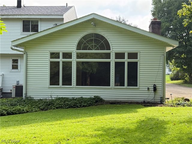8094 Rolling Brook Road, Northfield, OH 44067