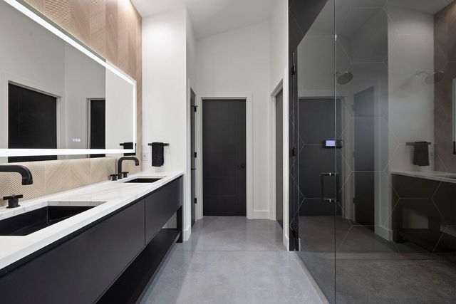 861 Bantry Court, Nixa, MO 65714