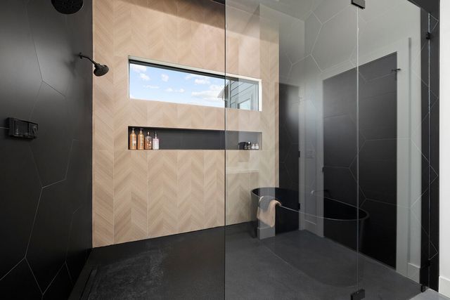 861 Bantry Court, Nixa, MO 65714