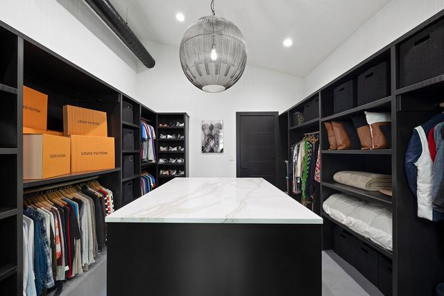 861 Bantry Court, Nixa, MO 65714