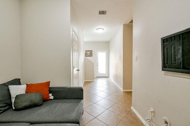 7007 Plum Creek Trail Lane, Houston, TX 77087