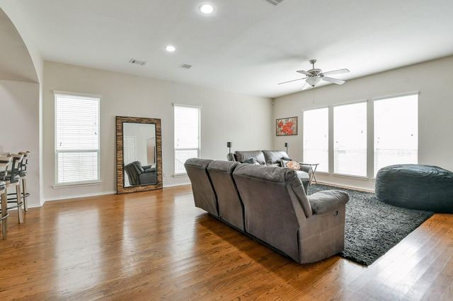 7007 Plum Creek Trail Lane, Houston, TX 77087